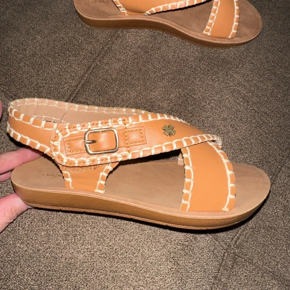 Lucky Brand Girl’s Tan Strappy Sandals with White Stitching Size 2